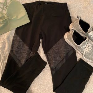 Women’s workout leggings